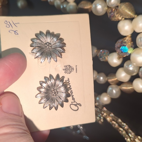 Vintage Jewelry Lot - Picture 7 of 10